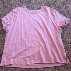 NWOT Lululemon t-shirt